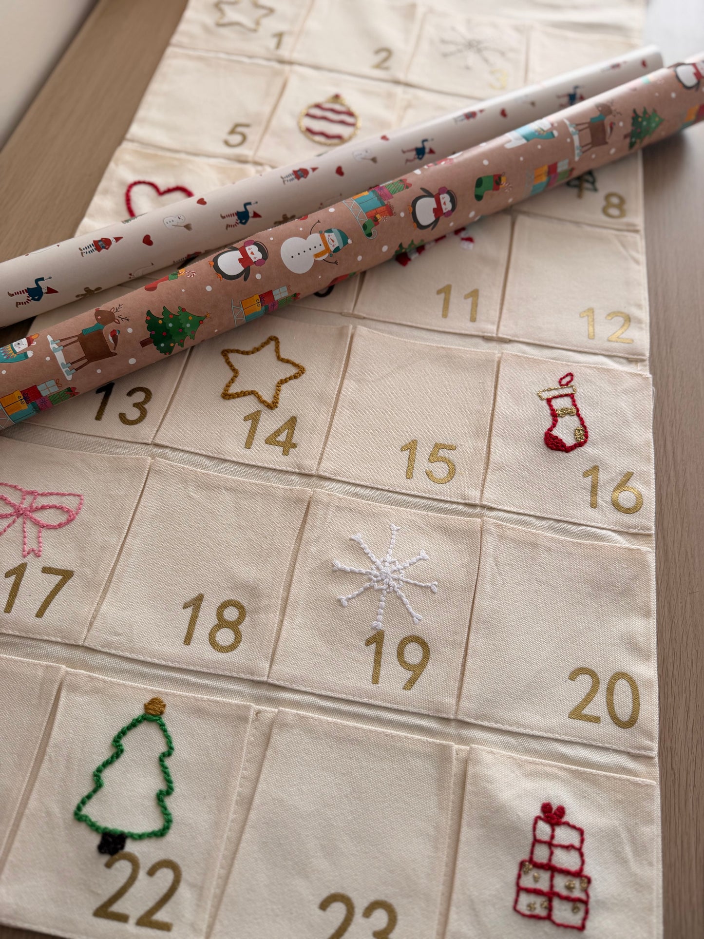 Адвент календар “Магията започва тук”